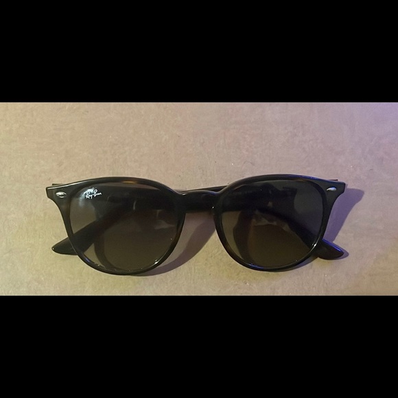 Ray Ban - Picture 5 of 6